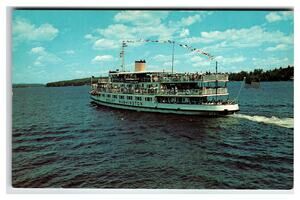 M/V Mt. Washington Steamboat Lake Winnipesaukee NH Lusterchrome Postcard